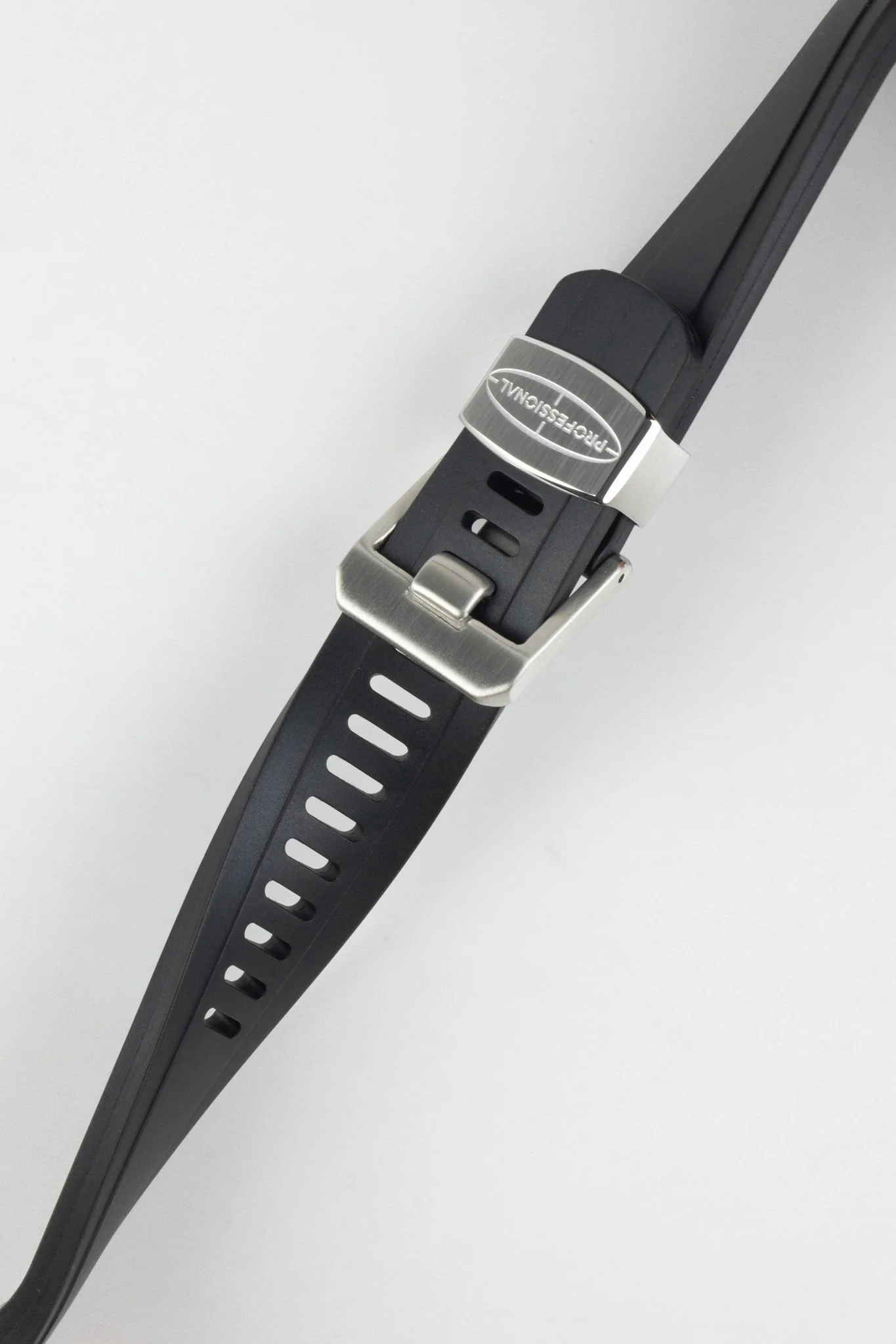 CRAFTER BLUE CB10 Rubber Watch Strap for Seiko 5 Sports Series – BLACK with Rubber & Steel Keepers - Image 3