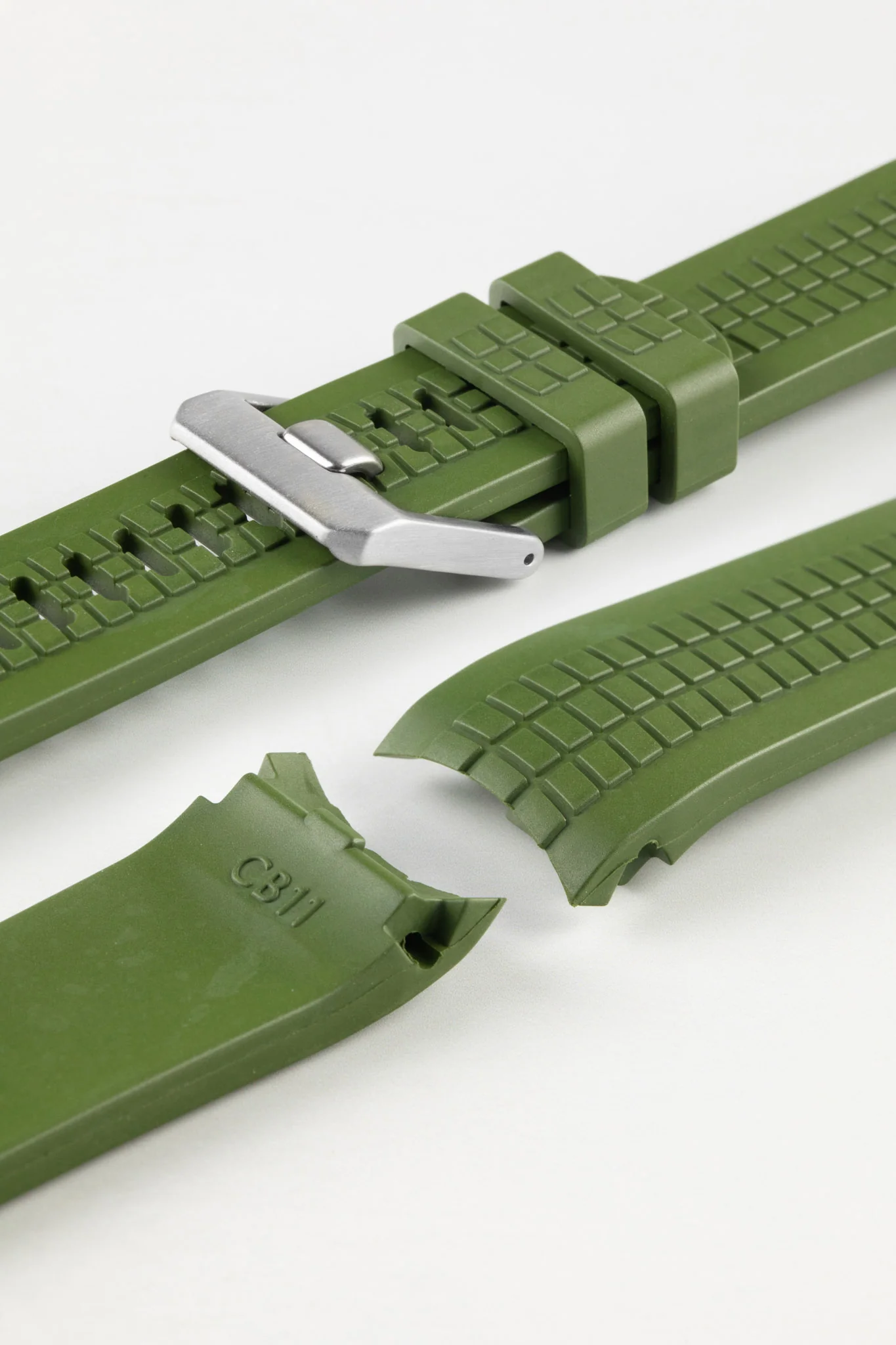 CRAFTER BLUE CB11 'Aquanaut' Rubber Watch Strap for Seiko 5 Sports Series – GREEN - Image 5