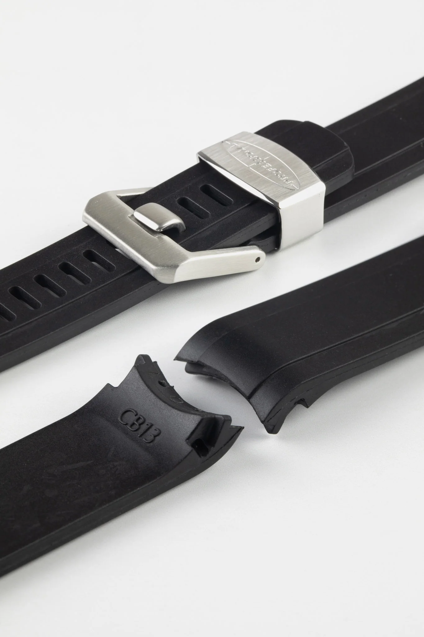 CRAFTER BLUE CB13 Rubber Watch Strap for Seiko MM200 Series – BLACK with Rubber Keepers - Image 5