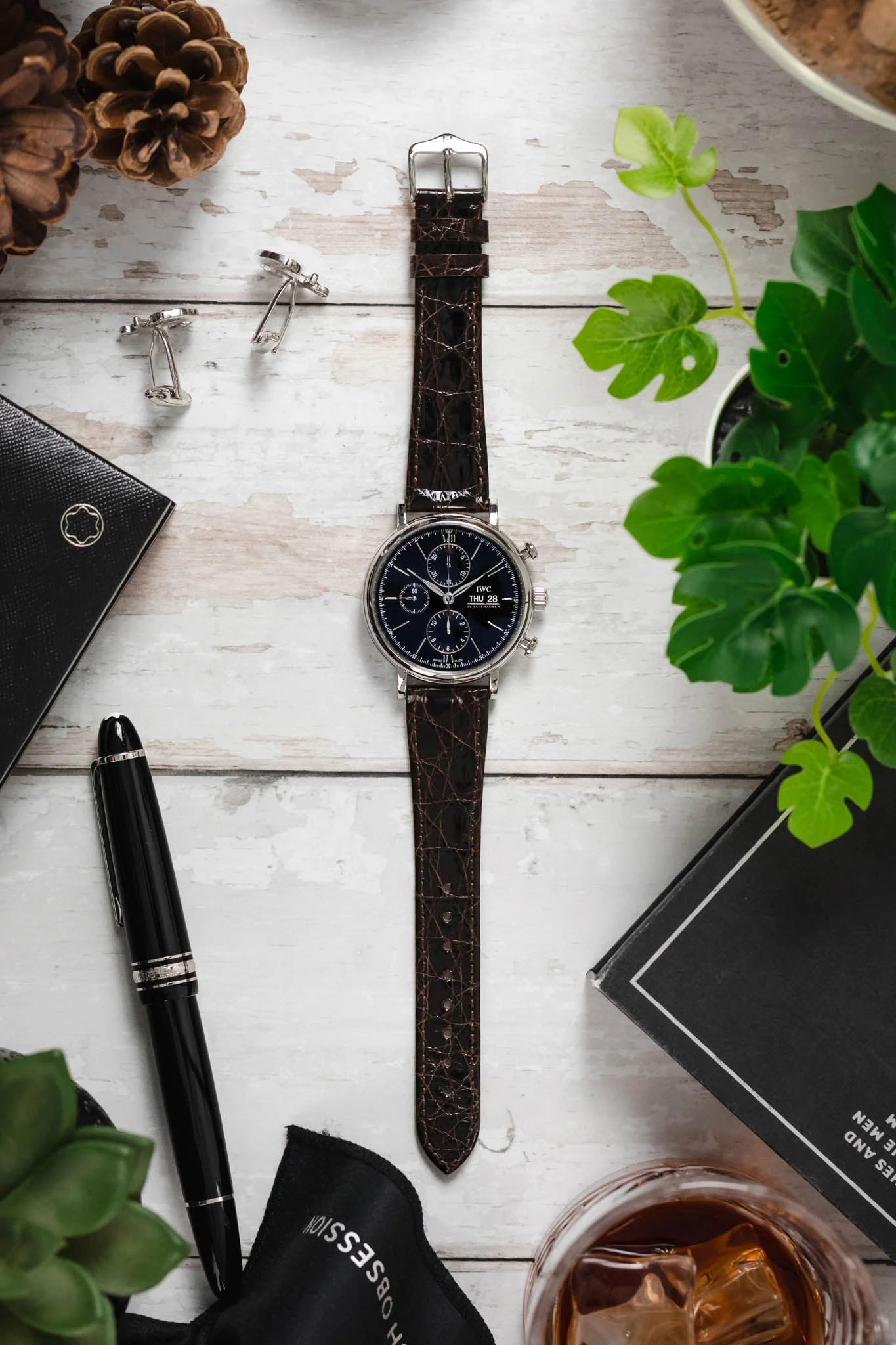 Hirsch GENUINE CROCO Shiny Crocodile Leather Watch Strap in BROWN - Image 6