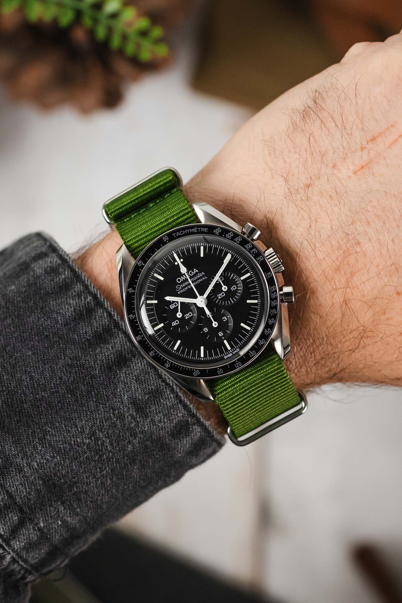 Nylon Watch Strap in GREEN with Polished Buckle and Keepers - Image 2