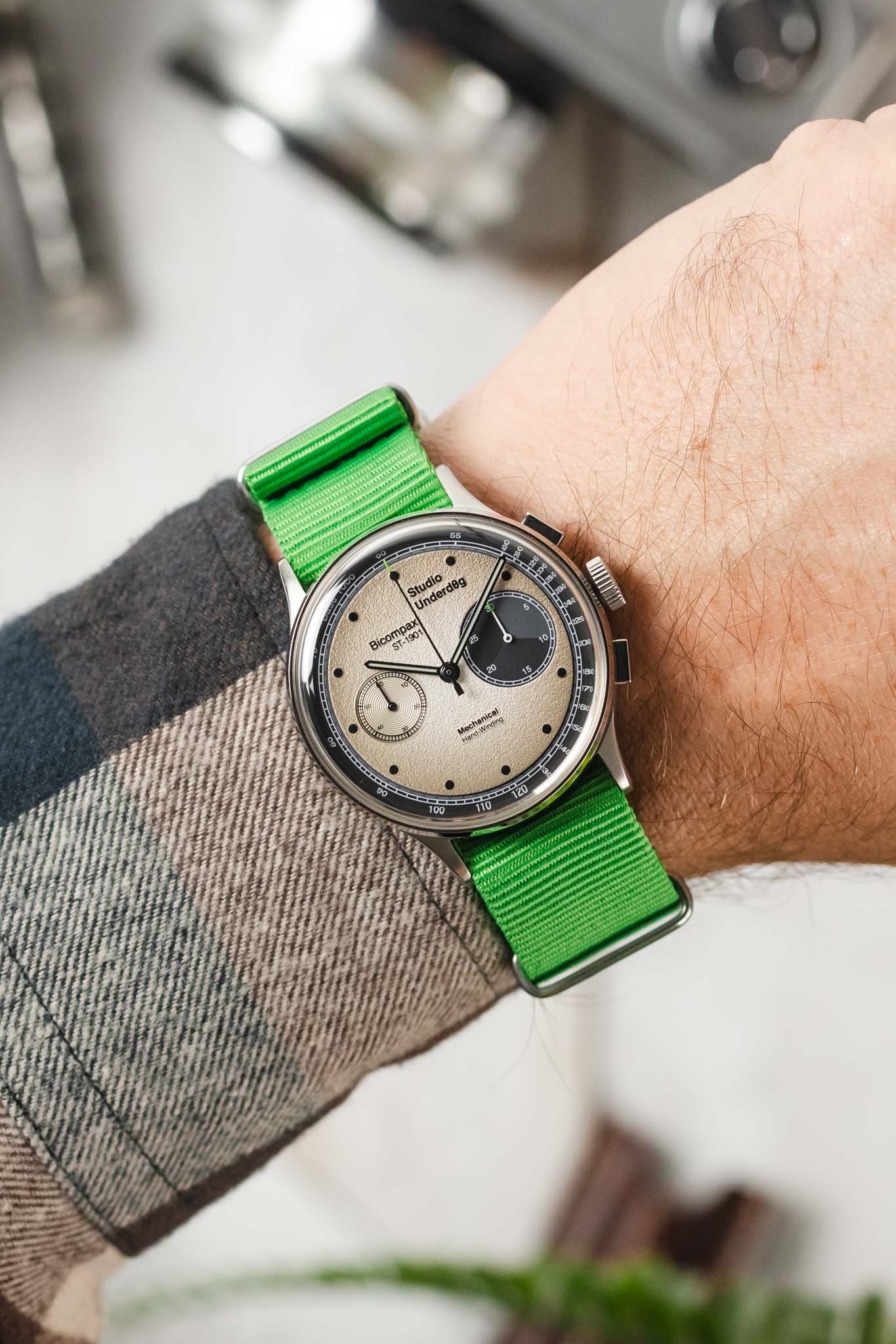 Nylon Watch Strap in BRIGHT GREEN with Polished Buckle and Keepers - Image 2